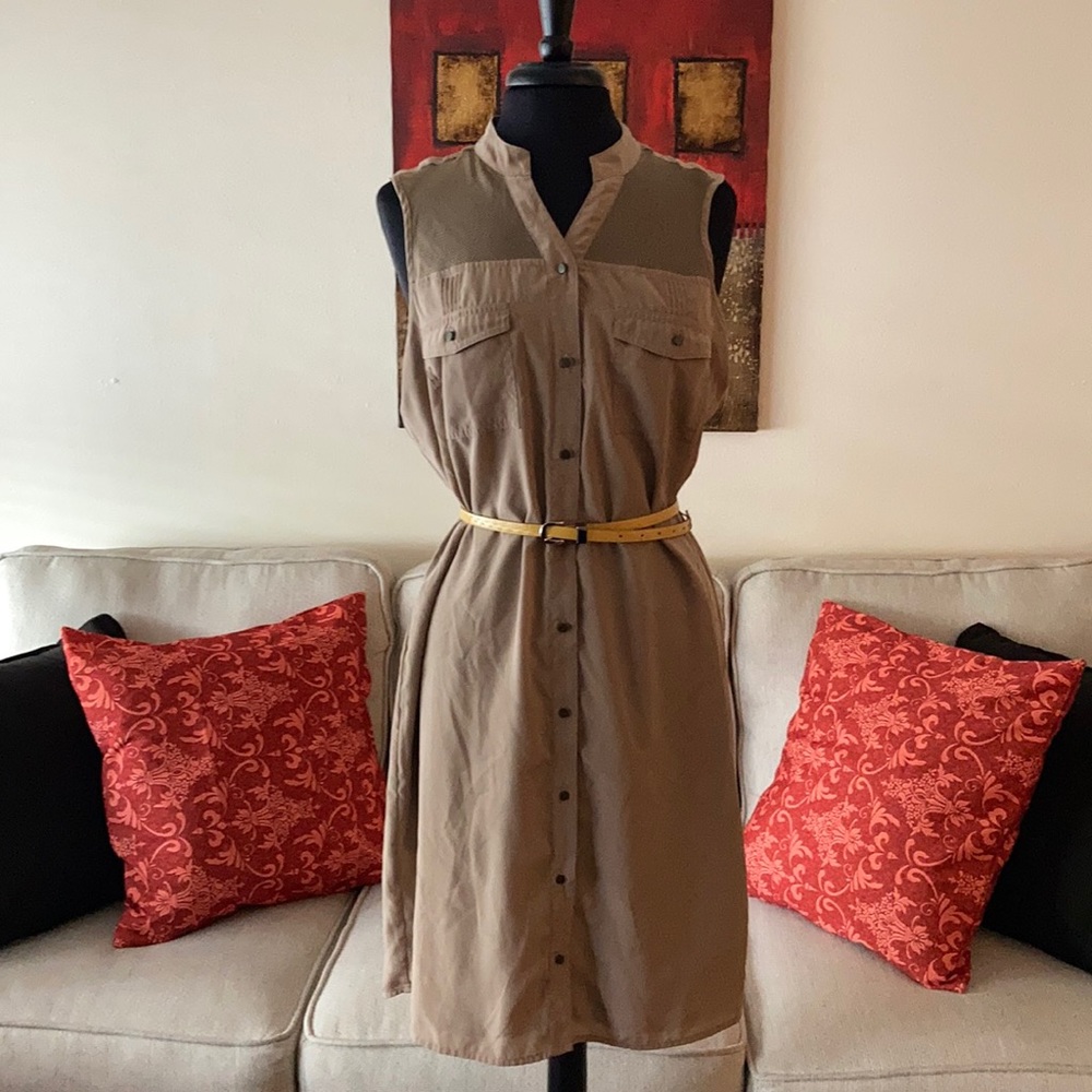 “BUTTON UP” WORTHINGTON DRESS